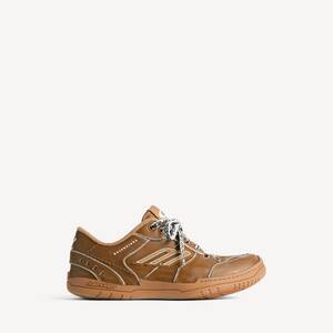 驼色HAMPTONS WORN-OUT中度做旧男士运动鞋 