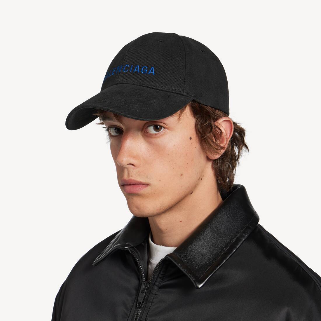 BALENCIAGA标识鸭舌帽