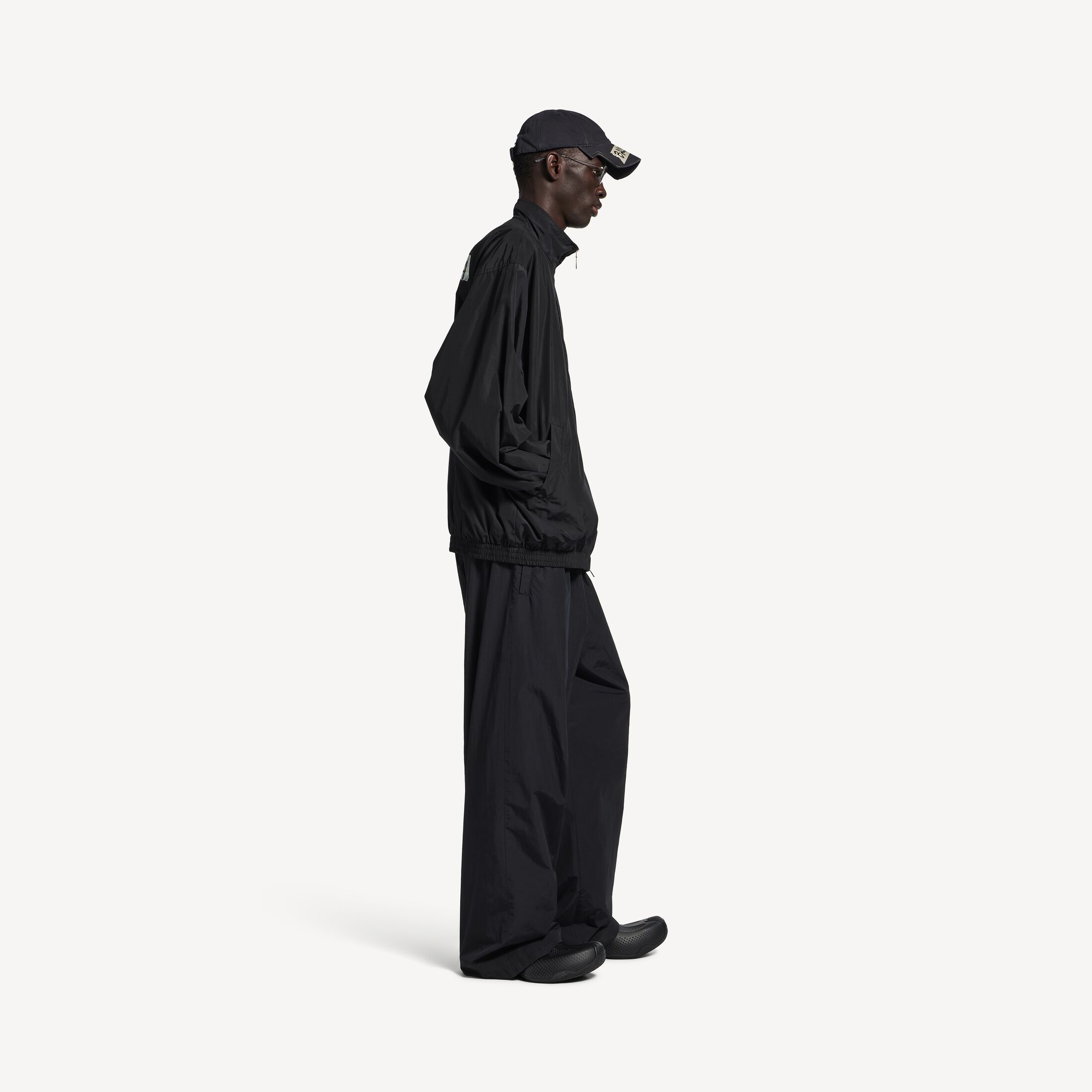 MASKING TAPE TRACKSUIT中号版型夹克